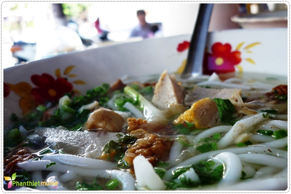 Bánh canh chả cá Phan Thiết